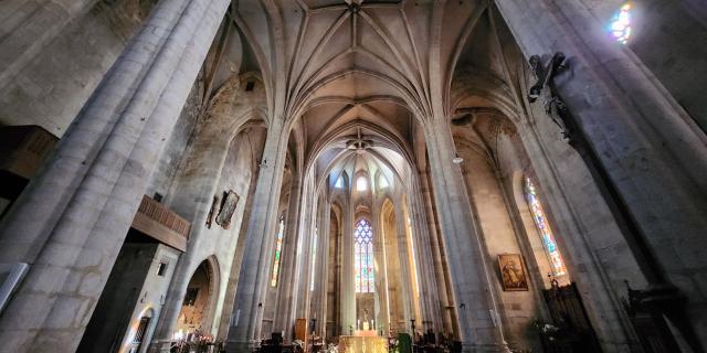 Ambert église Saint-Jean intérieur 1